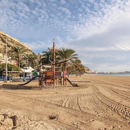 3 Bedroom Gorgeous Apartment In Alicante Esterno foto