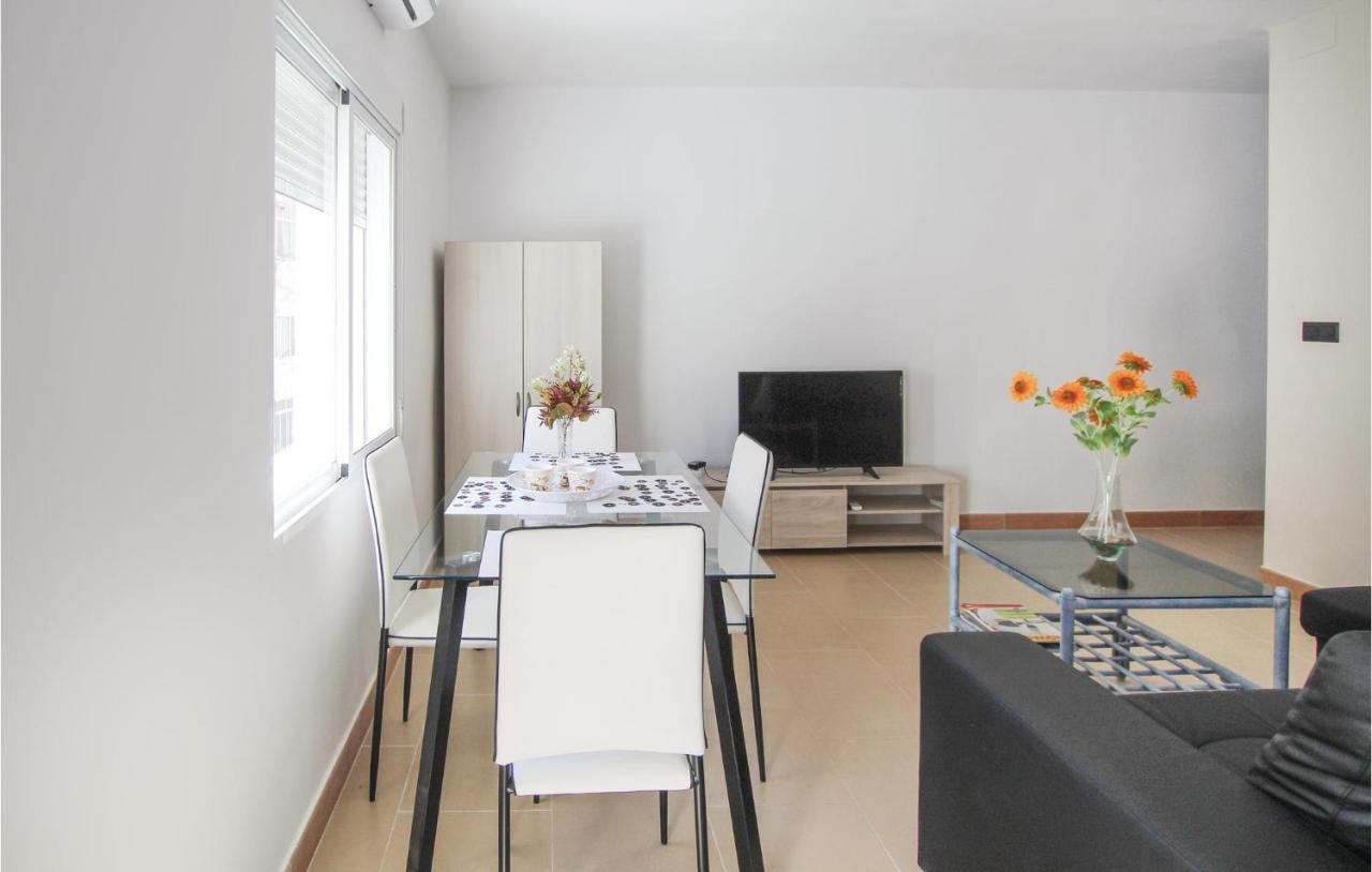 3 Bedroom Gorgeous Apartment In Alicante Esterno foto
